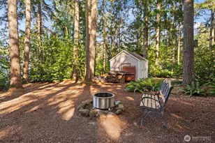 1990 NE Jacobson Rd, Poulsbo, WA 98370 - Photo 33