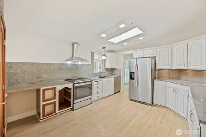 23612 SE 286th Street, Maple Valley, WA 98038 - Photo 11
