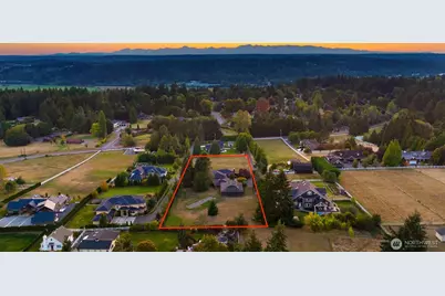 14350 160th Place NE, Woodinville, WA 98072 - Photo 3
