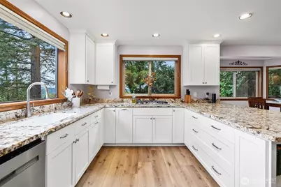 9502 184th Avenue E, Bonney Lake, WA 98391 - Photo 15