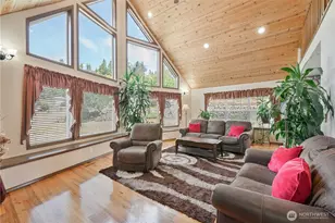 4515 Columbia Heights Rd, Longview, WA 98632 - Photo 3