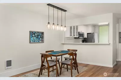 6582 137th Avenue NE #414, Redmond, WA 98052 - Photo 11