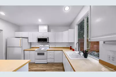 14007 69th Drive SE #P4, Snohomish, WA 98296 - Photo 9
