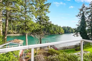 51 S Bayview Dr, Port Ludlow, WA 98365 - Photo 7