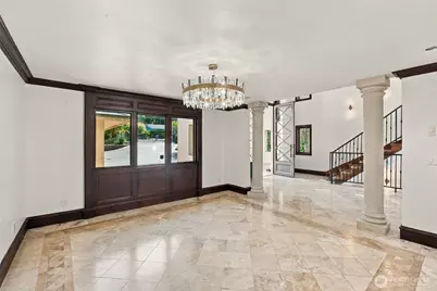 8711 Talbot Road, Edmonds, WA 98026 - Photo 11