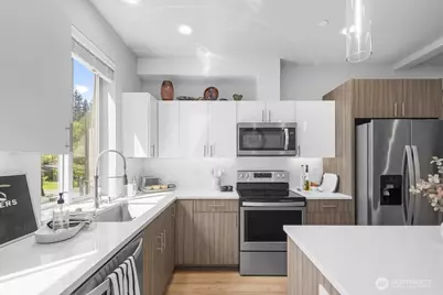 7628 222nd Street SW #A4, Edmonds, WA 98026 - Photo 5