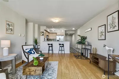 1100 106th Avenue NE #704, Bellevue, WA 98004 - Photo 5