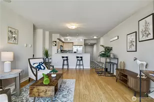 1100 106th Ave NE, Bellevue, WA 98004 - Photo 5