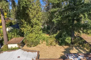 14262 SE Eastgate Dr, Bellevue, WA 98006 - Photo 13
