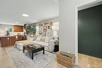 28112 239th Place SE, Maple Valley, WA 98038 - Photo 5