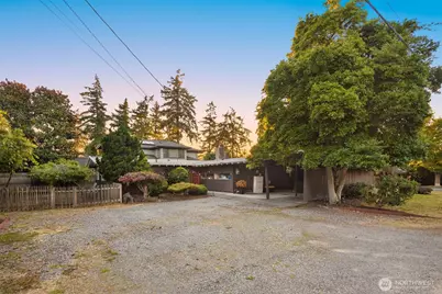 1250 6th Street W, Kirkland, WA 98033 - Photo 3