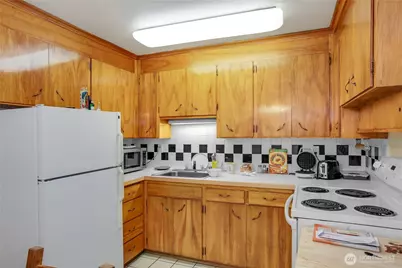 5030 15th Avenue NE #1-5, Seattle, WA 98105 - Photo 5