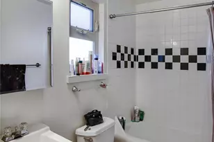 5030 15th Ave NE, Seattle, WA 98105 - Photo 9