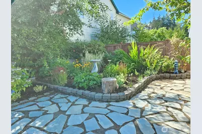 201 Glennwood Place SE, Renton, WA 98056 - Photo 29
