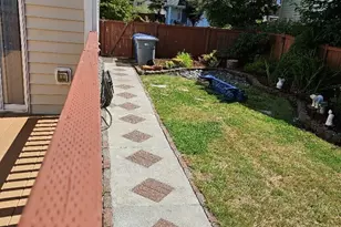 201 Glennwood Pl SE, Renton, WA 98056 - Photo 27