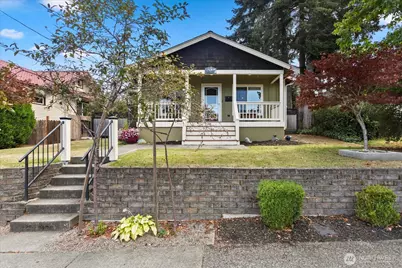 612 N 6th Street, Mount Vernon, WA 98273 - Photo 3