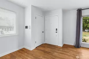 376 SE Glencoe St, Oak Harbor, WA 98277 - Photo 5