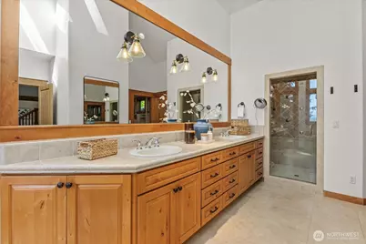 13748 242nd Avenue NE, Woodinville, WA 98077 - Photo 19