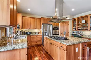 10416 SE 273rd Pl, Kent, WA 98030 - Photo 9