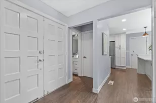 14215 110th Ave NE, Kirkland, WA 98034 - Photo 5