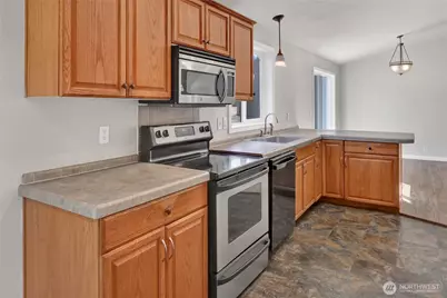 6128 Kickerville Road, Ferndale, WA 98248 - Photo 9