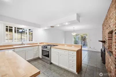 1015 E McLeod Road, Bellingham, WA 98226 - Photo 13