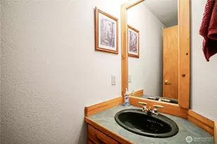 180 Chamonix Pl, Snoqualmie Pass, WA 98068 - Photo 21