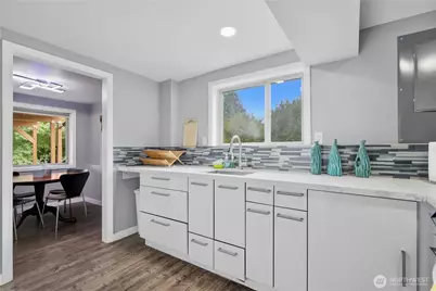 18534 55th Avenue NE, Kenmore, WA 98028 - Photo 21
