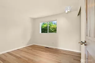 19803 Ashworth Ave N, Shoreline, WA 98133 - Photo 19