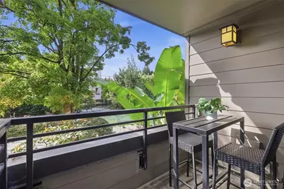1601 E Columbia Street #104, Seattle, WA 98122 - Photo 19