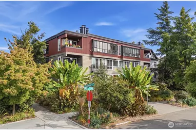 1601 E Columbia Street #104, Seattle, WA 98122 - Photo 1