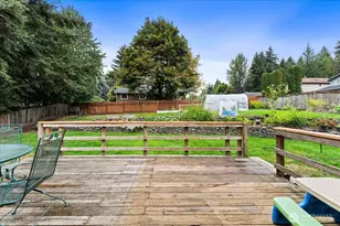 20507 123rd St Ct E, Bonney Lake, WA 98391 - Photo 17