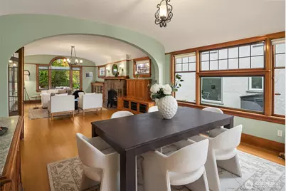 1718 Palm Avenue SW, Seattle, WA 98116 - Photo 11
