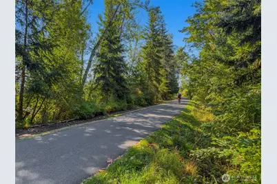 6015 53rd Avenue NE, Seattle, WA 98115 - Photo 3
