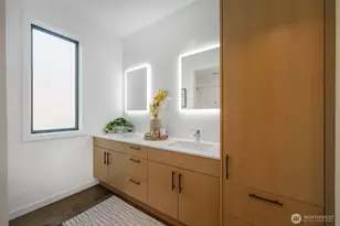 6015 53rd Ave NE, Seattle, WA 98115 - Photo 29