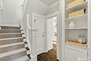 463 Lynn St, Seattle, WA 98109 - Photo 19