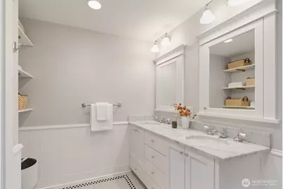 463 Lynn Street, Seattle, WA 98109 - Photo 29