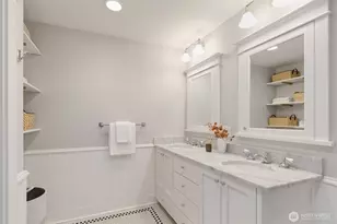 463 Lynn St, Seattle, WA 98109 - Photo 29