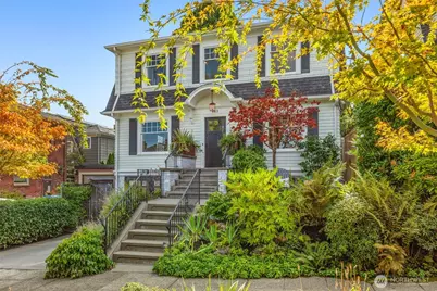 463 Lynn Street, Seattle, WA 98109 - Photo 1