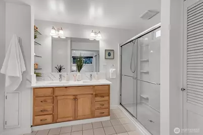 16728 SE 12th St, Bellevue, WA 98008 - Photo 19