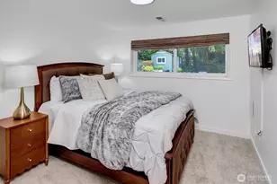16728 SE 12th St, Bellevue, WA 98008 - Photo 23