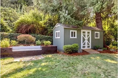 16728 SE 12th St, Bellevue, WA 98008 - Photo 29