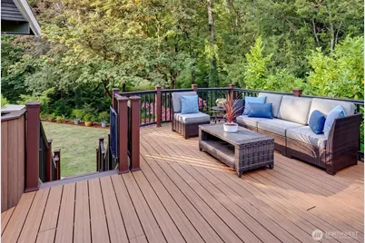 16728 SE 12th St, Bellevue, WA 98008 - Photo 7