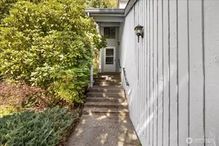 11532 SE 173rd St, Renton, WA 98055 - Photo 3