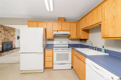 1809 W 10th Street, Port Angeles, WA 98363 - Photo 15