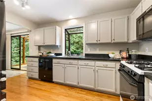 2636 242nd Pl SE, Bothell, WA 98021 - Photo 11