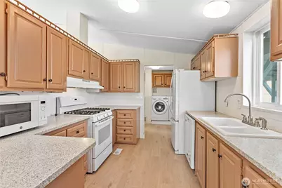 1705 N 32nd Place, Mount Vernon, WA 98273 - Photo 15