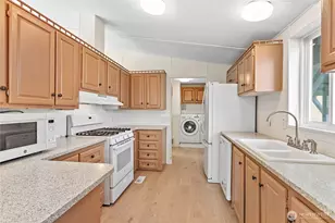 1705 N 32nd Pl, Mount Vernon, WA 98273 - Photo 15