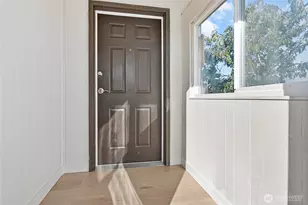 1705 N 32nd Pl, Mount Vernon, WA 98273 - Photo 3