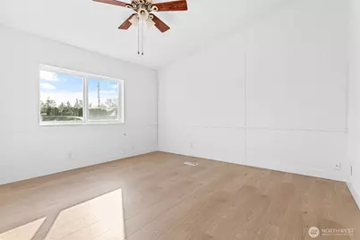1705 N 32nd Place, Mount Vernon, WA 98273 - Photo 23